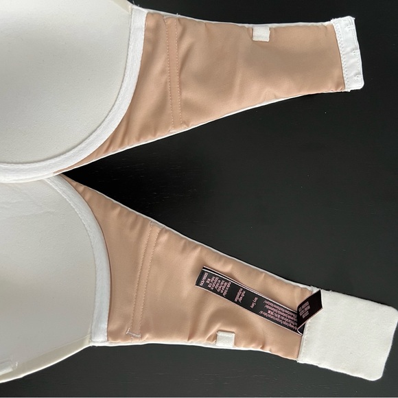 NWOT Very Sexy Strapless VS Bra - Picture 2 of 4
